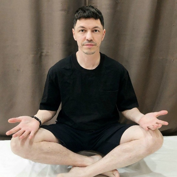 Евгений Медведев