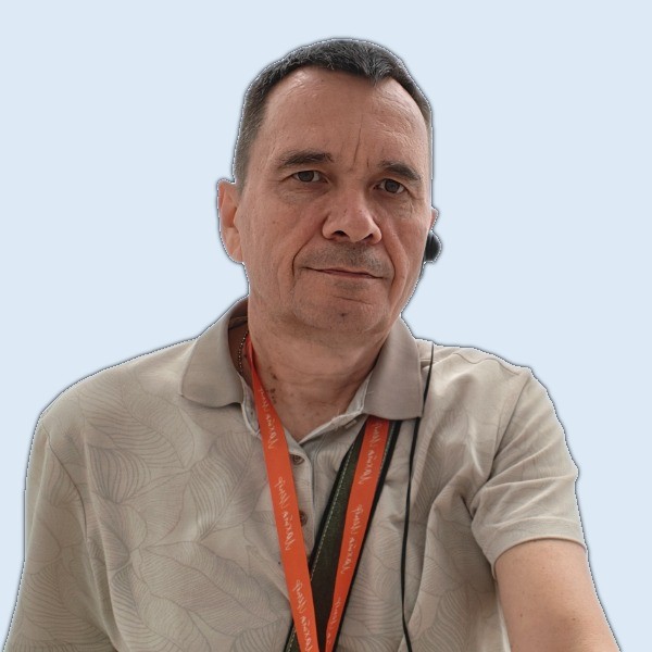 Олег Вавилов