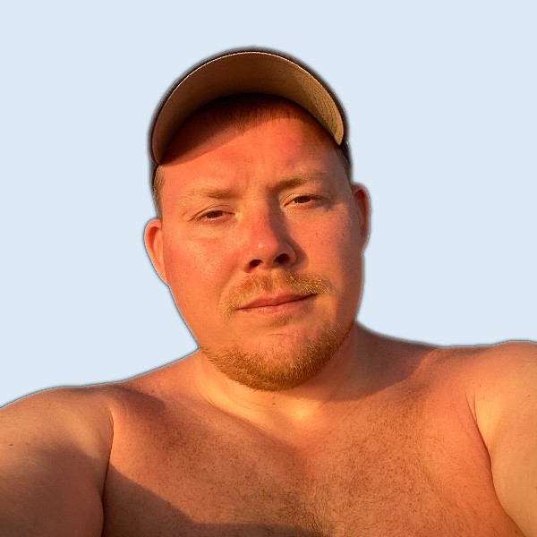 Артем Викторович Л.